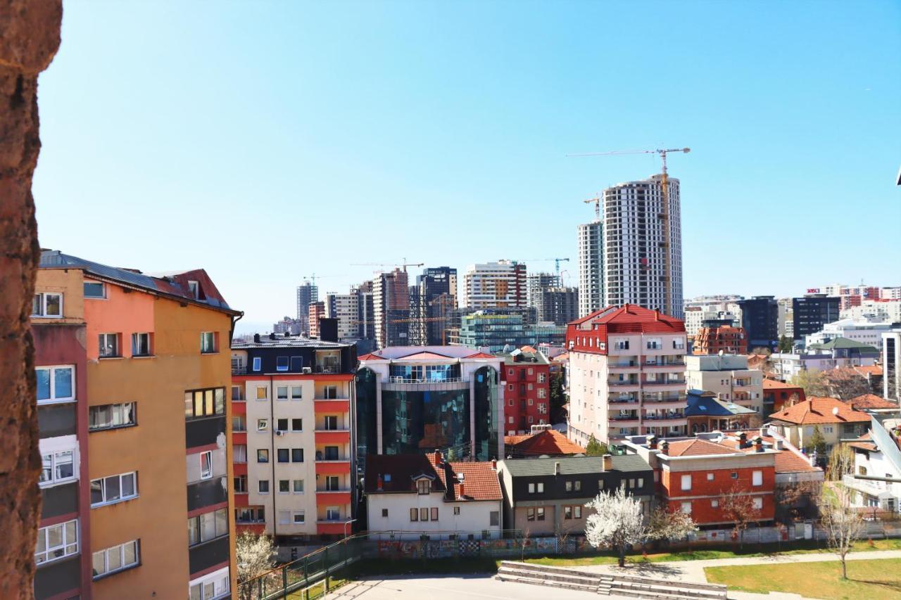 Central View Apartment Priştine Dış mekan fotoğraf